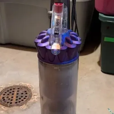 Dyson DC40 Ball Upright Vacuum, Featuring Ball Steering Technology