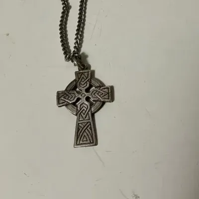 Sterling Silver Cross Pendant W/ Chain