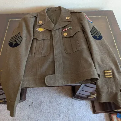 Vintage US Army WWII Eisenhower "Ike" Jacket, Wool, Olive Drab 