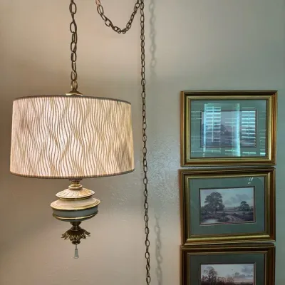 Vintage Stiffel Brass Swag Lamp & 3 Framed W. Reeves Pastoral Prints