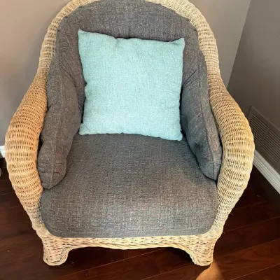 Heavy-Duty Wicker Armchair with Upholstered Cushions