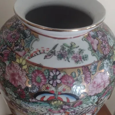 Sale Photo Thumbnail #82: Large Porcelain Ceramic Chinoiserie Famille Rose Centerpiece Vase with Applied Gilded Ring Handles Choice B