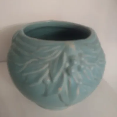 Sale Photo Thumbnail #91: Vintage McCoy Berry and Leaf Round Vase