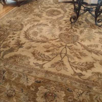 Sale Photo Thumbnail #643: Earthtone Oriental Style Area Rug 14'x10'