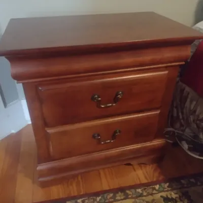 Sale Photo Thumbnail #826: Double Drawer Mahogany Bedside Dresser.  Upstairs item.  Bring assistance to remove.