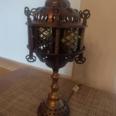 Sale Photo Thumbnail #270: Vintage Moroccan Design Brass and Stained-Glass Bead Table Lamp