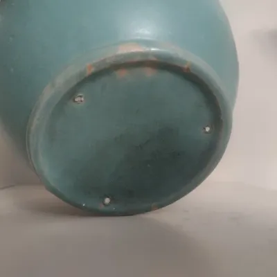 Sale Photo Thumbnail #93: Vintage McCoy Berry and Leaf Round Vase