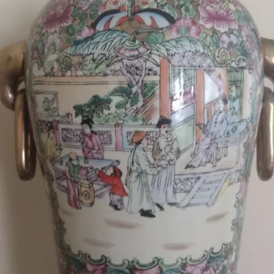 Sale Photo Thumbnail #72: Large Porcelain Ceramic Chinoiserie Famille Rose Centerpiece Vase with Applied Gilded Ring Handles Choice A