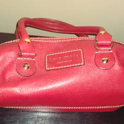 Sale Photo Thumbnail #952: Pair of Kate Spade New York Purses.  Items are in used condition with wear and need cleaning.