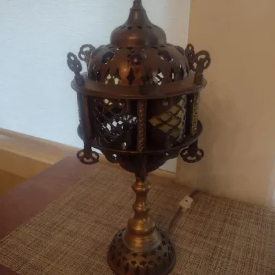 Sale Photo Thumbnail #267: Vintage Moroccan Design Brass and Stained-Glass Bead Table Lamp