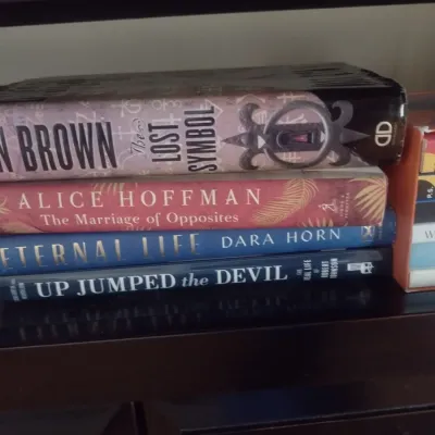 Sale Photo Thumbnail #893: Books