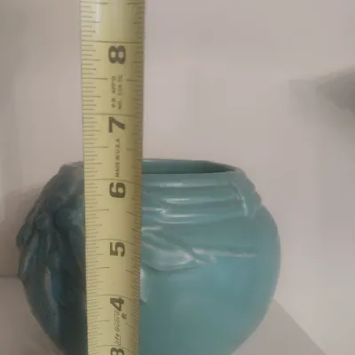 Sale Photo Thumbnail #95: Vintage McCoy Berry and Leaf Round Vase