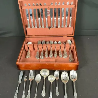 Sale Photo Thumbnail #24: International Sterling “Joan of Arc” Sterling Silver Flatware Set & Serving Pieces with Naken’s Ches