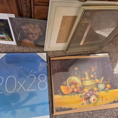 Estate sale photo
