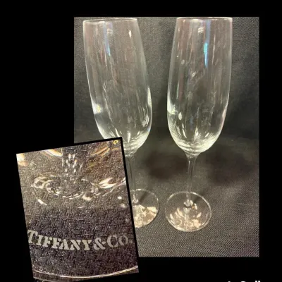 Pair of Elegant Tiffany & Co Crystal Champagne Flutes 