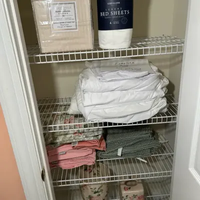 Contents of Bedroom Closet- Sheets, Towels and More 