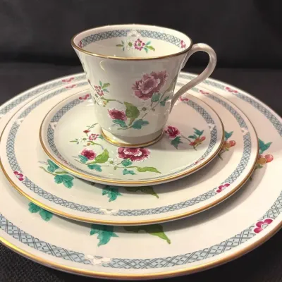 Gorham 40 Pc Charleston Reproduction Town Garden China Set