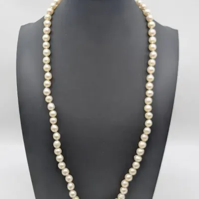 Pearl Necklace & Bracelet w/ Gold & Silver Clasps
