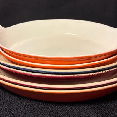 4 Le Creuset Shallow Baking Dishes + 2 Others 