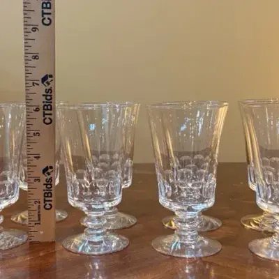 20 Discontinued Glass Pieces - Dolly Madison Pattern