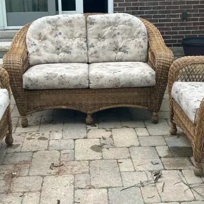 Vintage Wicker Patio / Sunroom Furniture Set with Cushions & Side Table