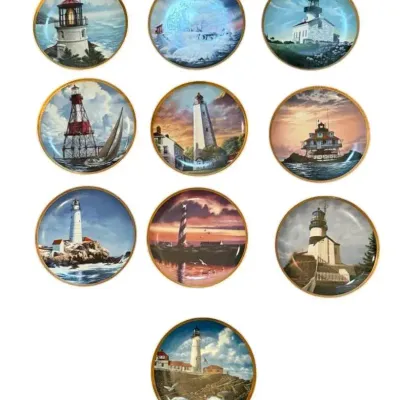 10 Lighthouse Plates