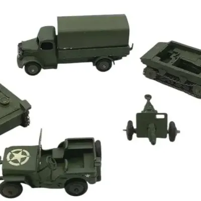 Six Piece Set Of Dinky Toys Military Vehicles 