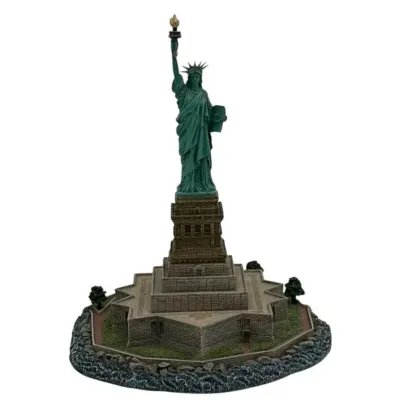 Liberty Enlightening The World Harbor Lights Lighthouse With Original Box