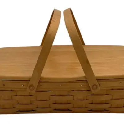 Longaberger Basket (Rectangular)1998 With 3 Garters & Calico Inset W/Plastic Insert