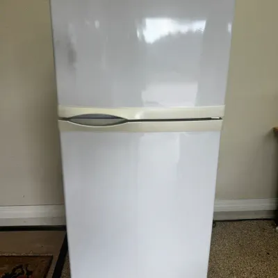 Kitchen Aid Refrigerator/Freezer