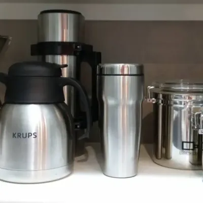 Stainless Steel Coffee Accessories: Karafes, Mugs & More