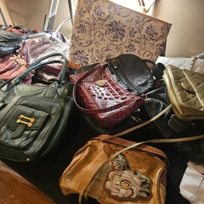 Sale Photo Thumbnail #178