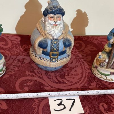Santa Music-box Lot