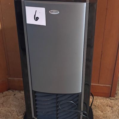 AIRCARE D46 720 Tower Evaporative Humidifier