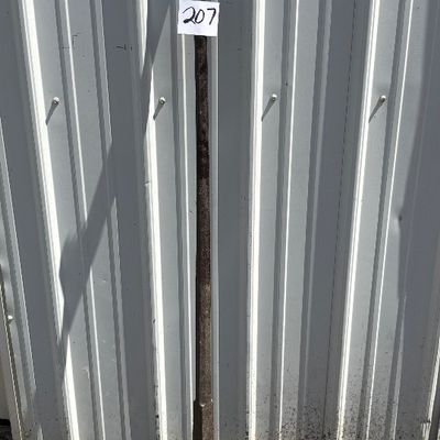 pinch point pry bar