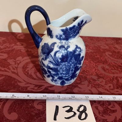 Cracker Barrel Blue And White Collection 16 Oz Pitcher Vintage