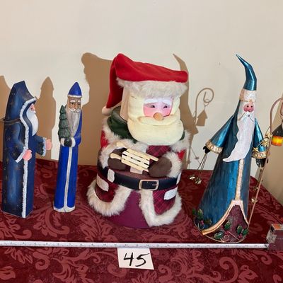 Santa Lot