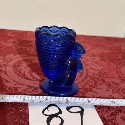 Vintage Cobalt Blue Art Glass Fenton Bunny Egg Or Toothpick Holder 3.25" Tall