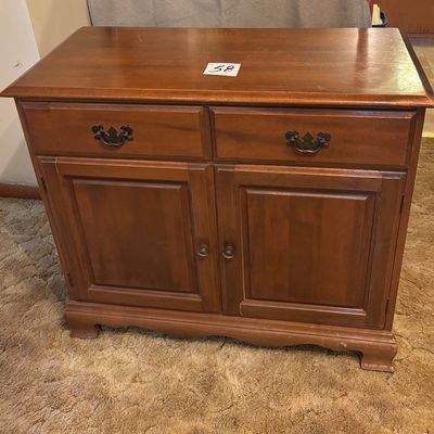 Vintage Cherry Finish Buffett