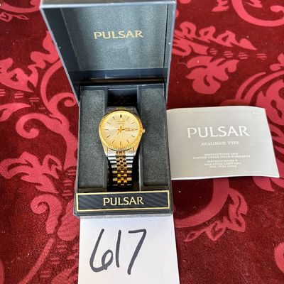 Pulsar men's two-tone quartz Wristwatch