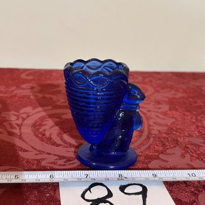 Vintage Cobalt Blue Art Glass Fenton Bunny Egg Or Toothpick Holder 3.25" Tall