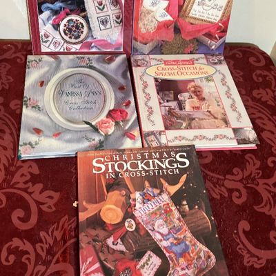 Craft book Lot