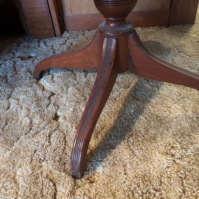 Vintage Pennsylvania House Traditional Solid Cherry Round Pedestal Side Table