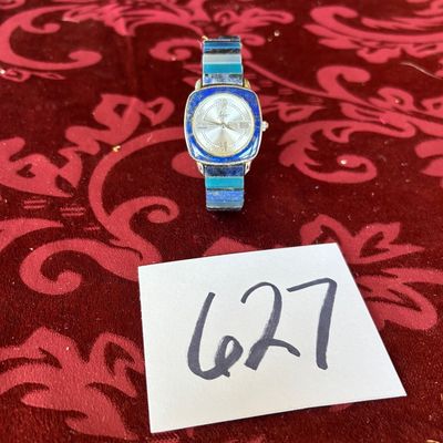 vintage Aria women's quartz wristwatch