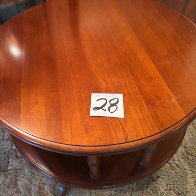 Vintage Pennsylvania House Traditional Solid Cherry Round Pedestal Side Table