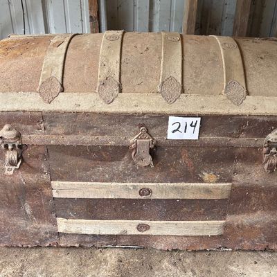 Vintage Trunk