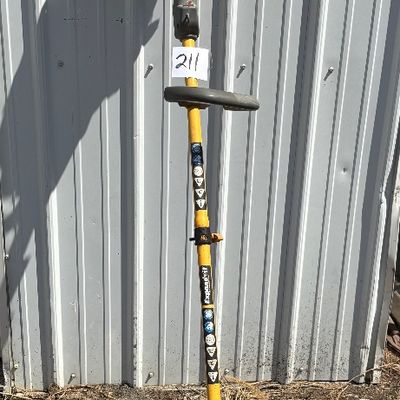 Ryobi gas-powered SS-30 Weedeater