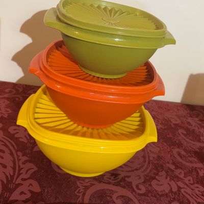 Tupperware Lot