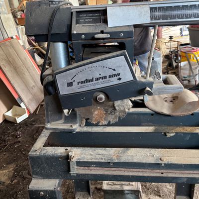 Montgomery Ward Powr-Kraft 10-inch Radial Arm Saw
