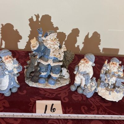 Blue Santa Lot